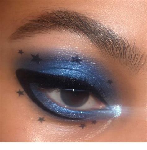 Dark Blue And Stars Eye Makeup Inspiring Ladies Güzel Makyaj
