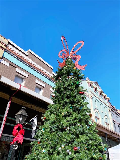 Christmas In California 10 Places To Get Festive For The Holidays