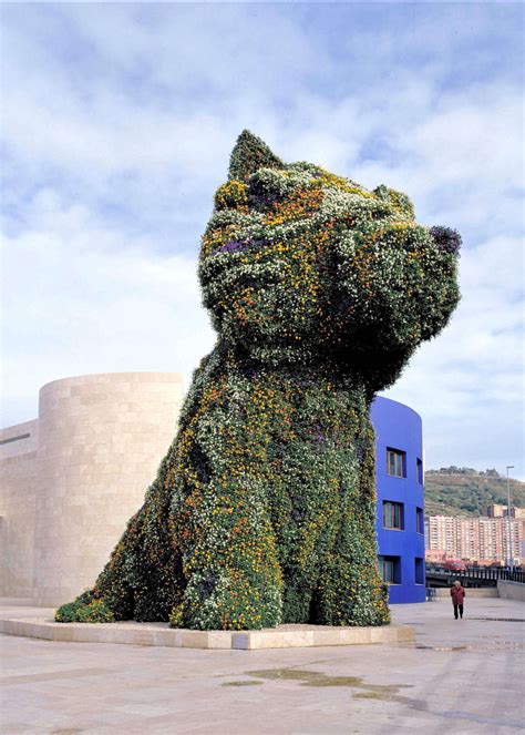 Edited by the guggenheim museum of bilbao. Puppy | Guggenheim Museum Bilbao