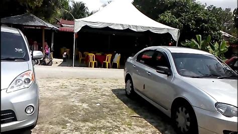 Khadijah ibrahim ku pendam sebuah duka lirik video. Yana - Indahnya Beraya Di Desa - YouTube