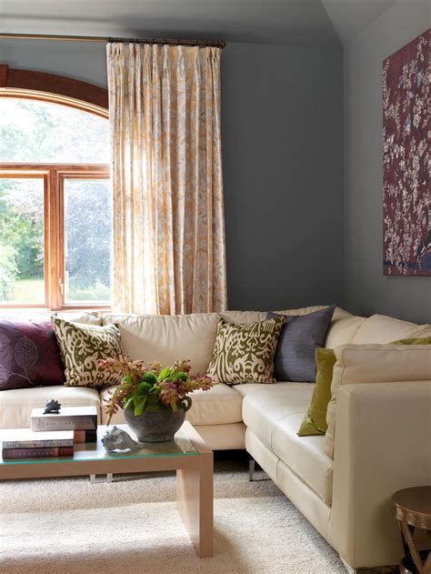 21 Gorgeous Gray Living Room Ideas For A Stylish Neutral Space