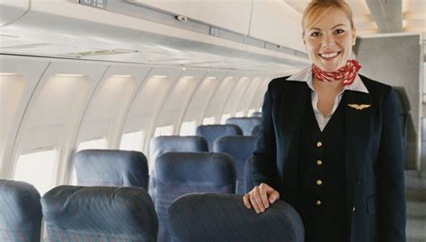 This american airlines flight attendant inspires her passengers with tiny window notes. American Airlines Flight Attendant Training | Career Trend