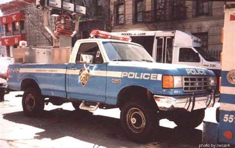 Nypd Ford F 350 Truck Esu Light Truck 2000 Photo A Photo On
