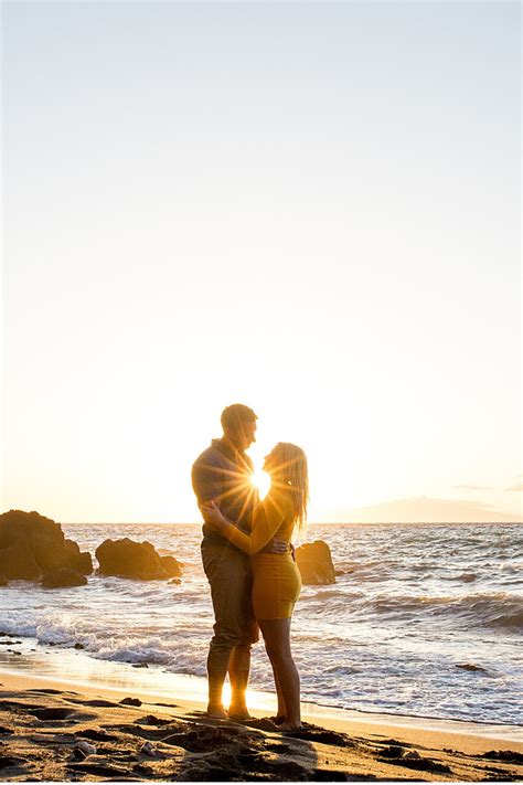 The First Thing That Often Comes To Mind For Beach Proposals Is Sunset But Doing The Proposal A