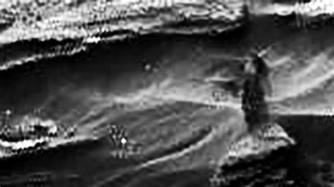 Alien Woman On Mars Spotted By Nasas Rover Full Resolution Picture