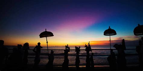 Hari raya aidilfitri akan menjelma tidak lama lagi. Ucapan Selamat Hari Raya Nyepi Trending Topik di Twitter ...