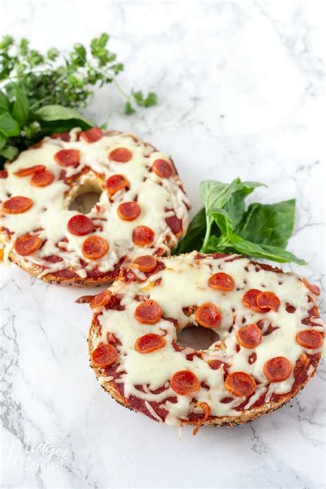 How To Make Pizza Bagels