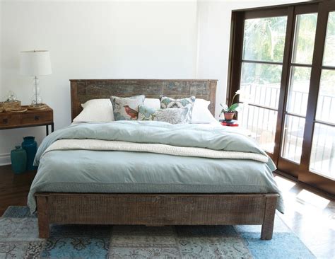 Hampton Rustic Teak Wood California King Bed Frame