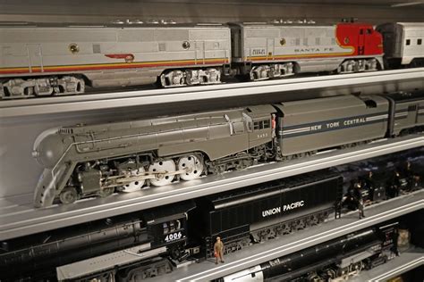 O Scale Train Display Case For Custom Widths Showcase Express
