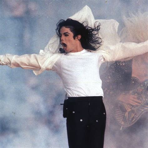Top 10 Michael Jackson Live Performances Michael Jackson⠀ Amino