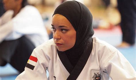 Nike Pro Hijab Islamic Headscarf For Muslim Sports Women Revealed