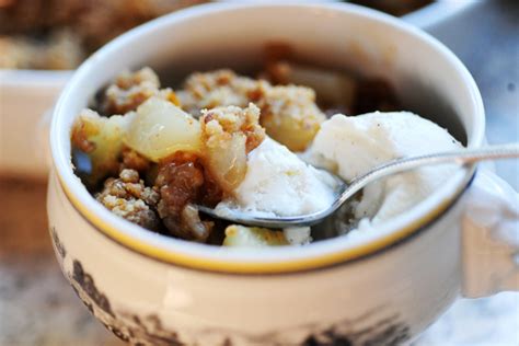 Learn how to bake a scrumptious apple crisp with this cooking video. Pear Crisp with Vanilla Ice Cream | The Pioneer Woman Cooks | Ree Drummond
