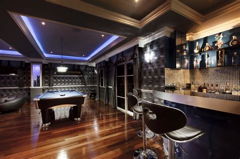 7 Must Have Ideas For Your Ultimate Man Cave