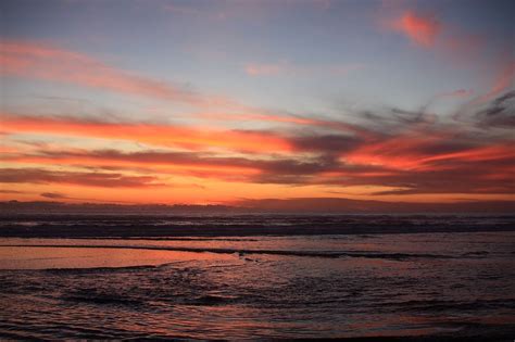 Au cœur de l'immense plage de la torche. Coucher De Soleil Plage Californie · Photo gratuite sur ...