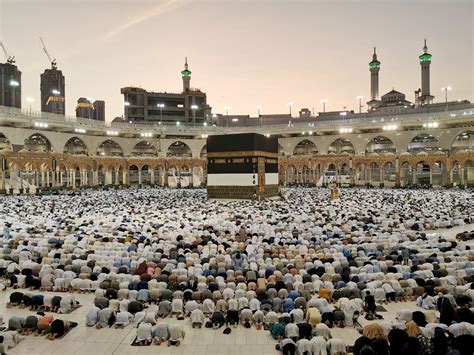 In Pictures Millions Of Muslims Gather In Mecca For Hajj Pilgrimage Middle East Eye