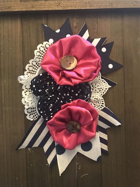 Pin By Rhonda Hobby Groves On Things I Make Fabric Flower Pins