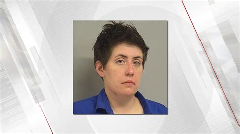 Woman Arrested After Choking Cutting Girlfriend Tulsa Police Say