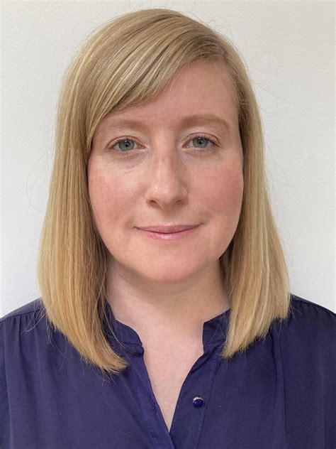 Dr Laura Tubb Nottingham And Derby Psychologist — Elysian Psychology