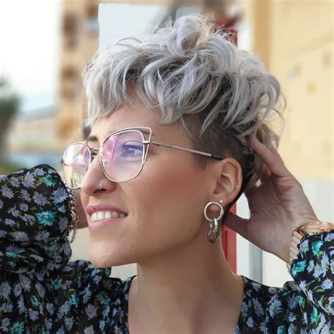 Easy Short Hairstyles For Women With Glasses Smith Prioner