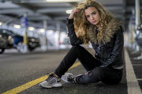 51 Parking Garage Photoshoot Street Styles Looks And Inspirations