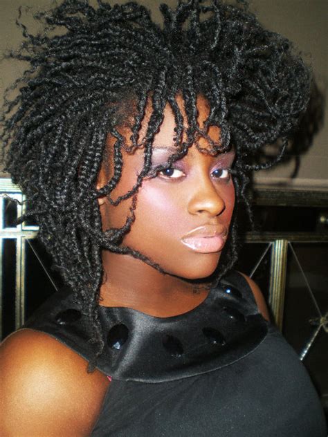 Trendy two strand twist style on short 4c natural hair. natural twist style - thirstyroots.com: Black Hairstyles