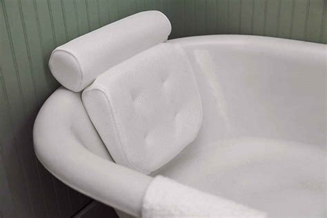 Our next best bath pillow recommendation is the estilo luxury bath and spa pillow. Top 10 Best Bath Pillows Reviews & Tips: Best Bathtub ...