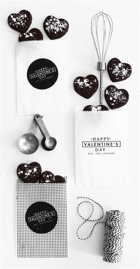 Valentine S Day Chocolate Sugar Cookie Favors Free Printable Bags Kristi Murphy DIY Blog