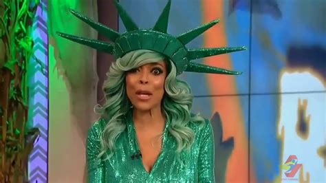 Wendy Williams Fainted On Live Tv And It Was Terrifying Youtube