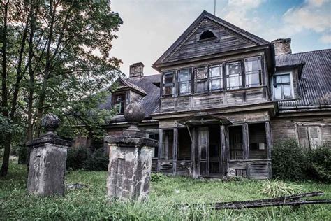 The Best Haunted Houses In Minnesota