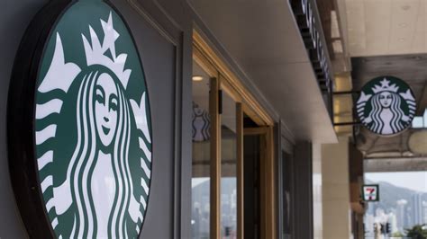 Black Mens Arrest At Starbucks Prompts National Outcry Axios