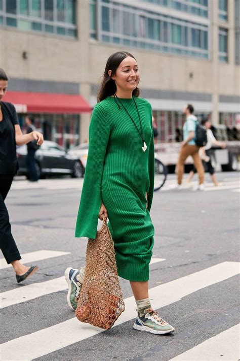The Latest Street Style From New York Fashion Week Street Style Chic