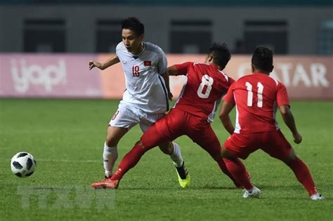 Tiền vệ đỗ hùng dũng đã gặp phải một chấn thương nặng sau pha vào bóng của ngô hoàng thịnh. ASIAD 2018: Tiền vệ Hùng Dũng sẽ về Việt Nam để hội chẩn ...