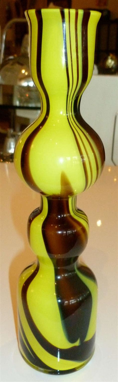 Sensual Swirls Of Murano Italian Glass Vase By Carlo Moretti For Sale