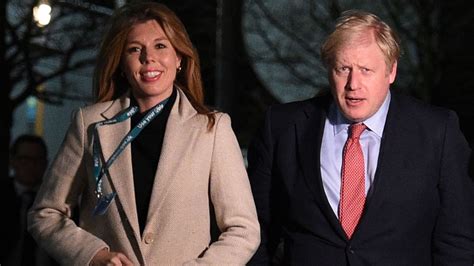 Johnson und seine verlobte carrie symonds seien erfreut, die geburt eines gesunden jungen am morgen in einer. British Prime Minister Boris Johnson and Girlfriend Carrie ...
