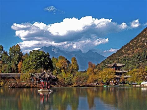 Il Fascino Di Lijiang Provincia Dello Yunnan Cina The Golden Scope