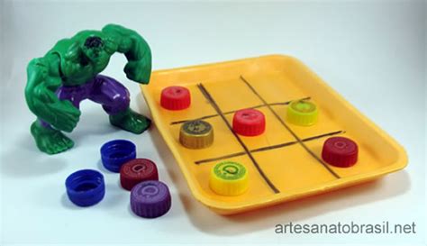 Jogo 3 em linha fabricado em madeira natural e apresentado em caixa do mesmo material. 45 Brinquedos Reciclados Artesanais e Educativos Fáceis ...