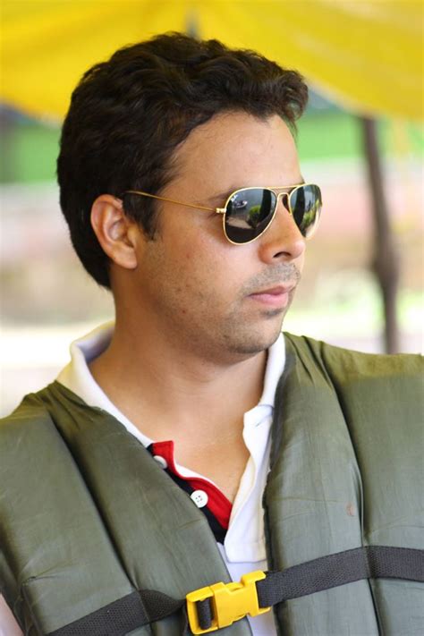 Bagi kamu yang mungkin juga menjadi fans berat / penggemar / pengagum dari artis sharad malhotra. Bilal-Mohiuddin-Bhat - Biodata Artis India