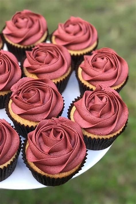 Totally Unique Wedding Cupcake Ideas Cupcake Cakes Wedding Desserts