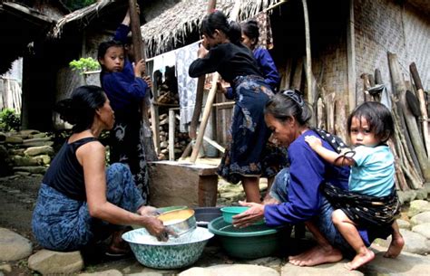 Bulan Kawalu Upacara Adat Suku Baduy Dalam Di Mana Wisatawan Tak Boleh