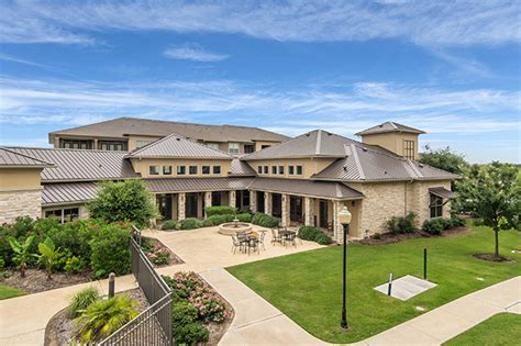 Choose convenience and comfort with the zone's fully furnished 1, 2, 3, and 4 bedroom apartments. Crescent Pointe Apartments - College Station, TX ...