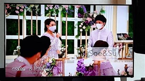 Setelah itu, prosesi doa suami ke istri setelah melangsungkan lamaran dan deretan acara lainnya, atta halilintar dan aurel hermansyah baru saja menjalani foto prewedding di gelora bung. Atta dan Aurel Batal Nikah di Istiqlal, Bagaimana Berkas ...