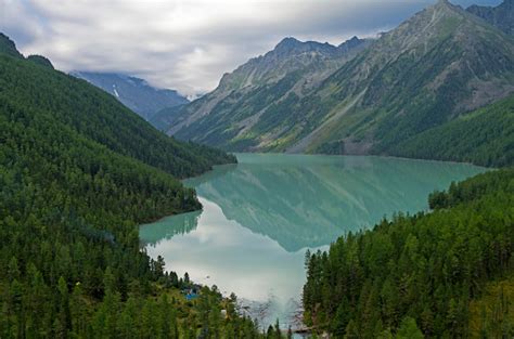Reflection Of Mountains In The Lake Kucherla Lake Altai Mounta Stock