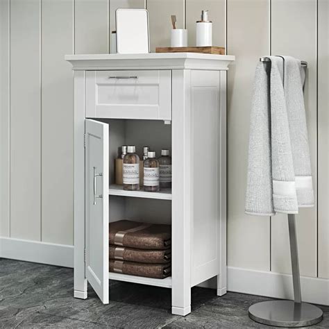Somerset 1575 W X 3025 H X 1181 D Free Standing Bathroom Cabinet