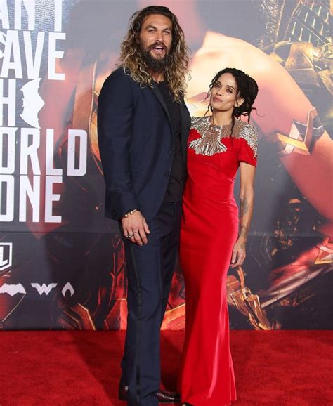 Justin hartley shares gushing birthday tribute to new wife sofia pernas. Jason Momoa verliebte sich mit 8 in seine Frau | Jason ...