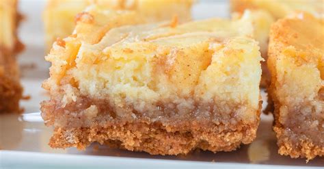 Blender Cinnamon Roll Cheesecake Bars 12 Tomatoes