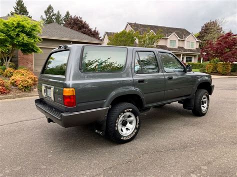 The toyota 4runner is one of the toughest, most reliable suvs of all time. 1990 toyota 4runner 4wd 22re - Classic Toyota 4Runner 1990 for sale