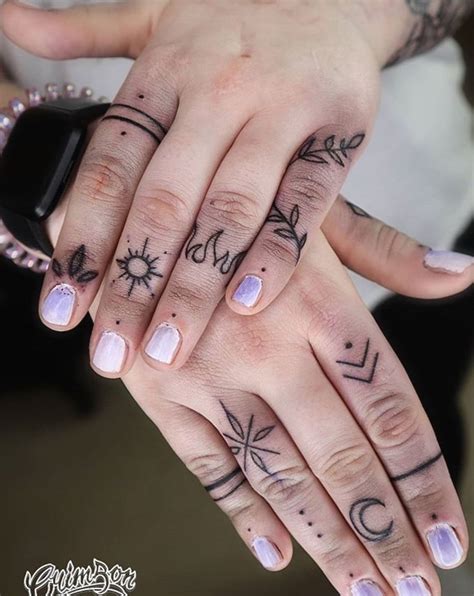Simple Hand Tattoos Hand And Finger Tattoos Cute Hand Tattoos Finger