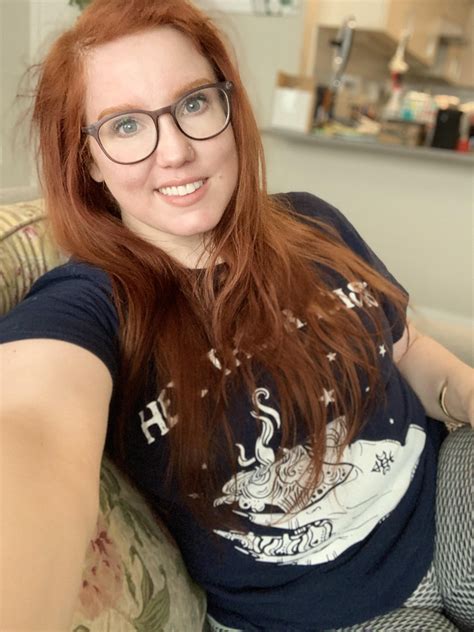 I’ve never shown my face on Reddit but here we go : r/SFWRedheads