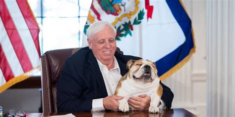 Governor Makes Bulldog The Face Of West Virginias Covid 19 Vaccine