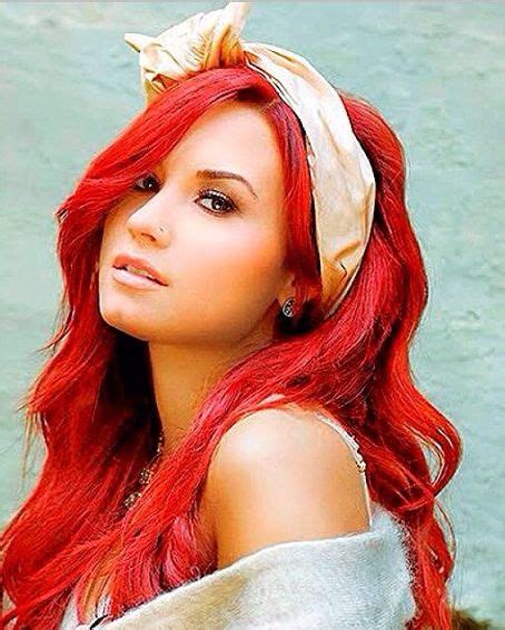 Top 18 Demi Lovatos Hairstyles And Haircut Ideas For You To Try
